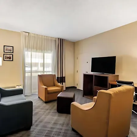 Comfort Inn Roswell-Dunwoody Exterior photo